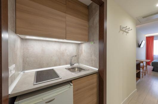 Habitación triple (1 - 3 personas) Apartamentos Recoletos Madrid Habitación triple (1 - 3 personas) Apartamentos Recoletos Madrid
