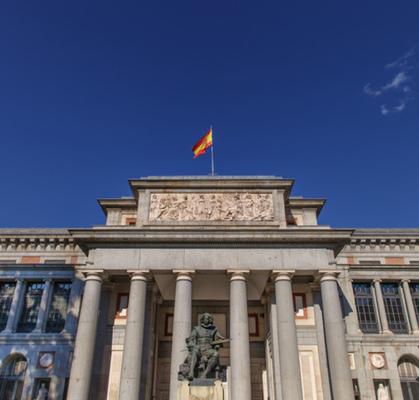 Museo del prado Apartamentos Recoletos Madrid