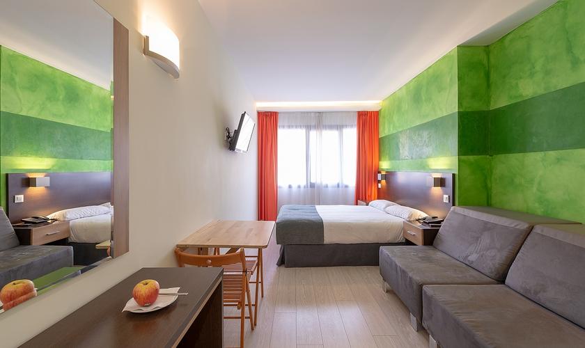 Habitación doble (1 - 2 personas) Apartamentos Recoletos Madrid