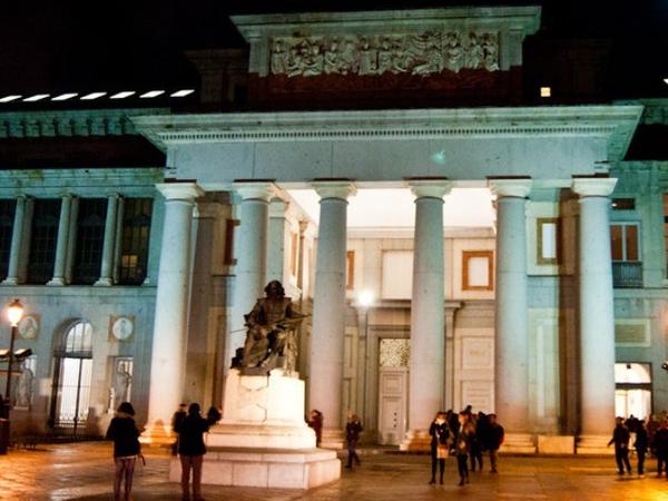 El Prado de noche Madrid El Prado de noche Madrid