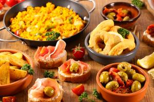 Descubre los sabores únicos de Madrid: experiencia gastronómica Apartamentos Recoletos Descubre los sabores únicos de Madrid: experiencia gastronómica Apartamentos Recoletos