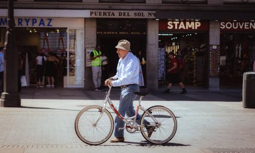 Rutas de ciclismo cerca de Madrid: Descubre la naturaleza en bicicleta Apartamentos Recoletos Rutas de ciclismo cerca de Madrid: Descubre la naturaleza en bicicleta Apartamentos Recoletos