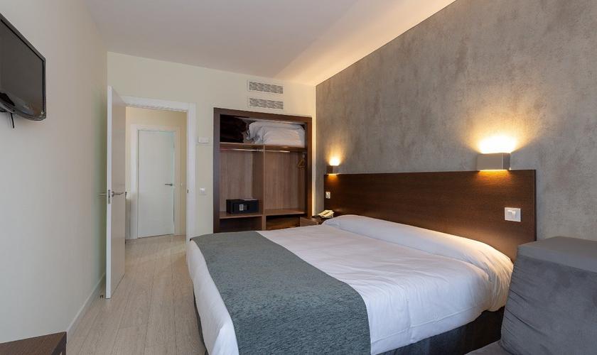 Apartamento Junior Suite (1 - 5 personas) Apartamentos Recoletos Madrid Apartamento Junior Suite (1 - 5 personas) Apartamentos Recoletos Madrid